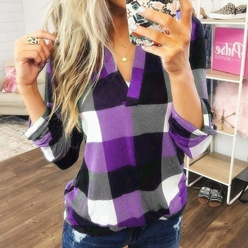 Women's fashionable plaid shirt
